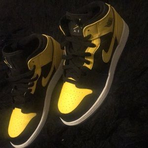 Jordan’s 1s 7y still brand new worn once